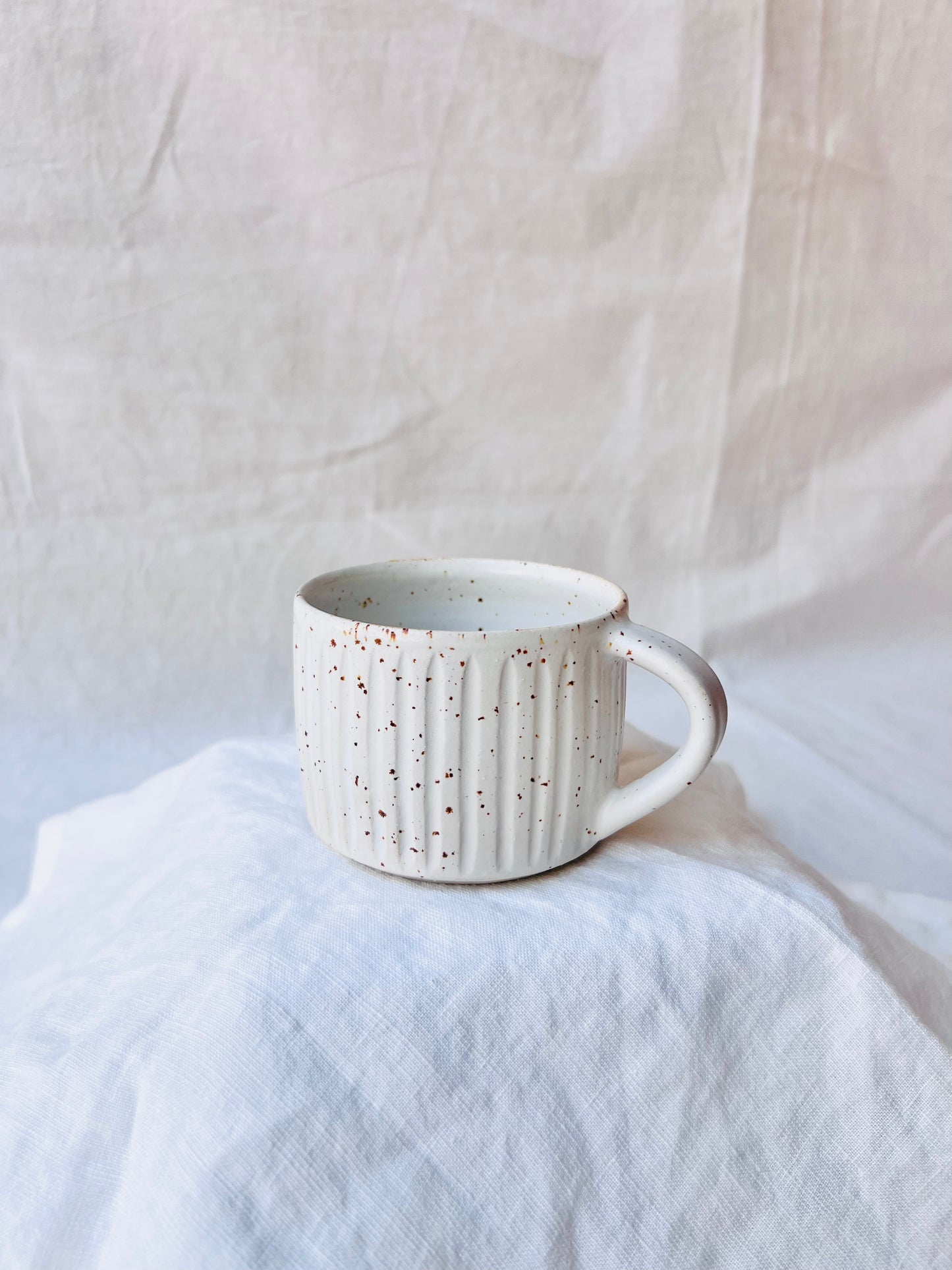 Cappuccino-Tasse "Linien"